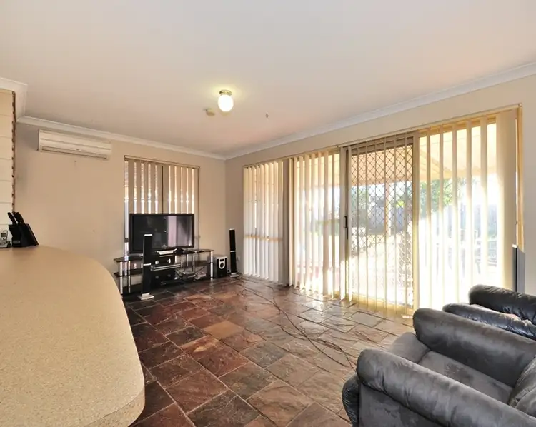 Sixth view of Homely house listing, 2 Caffra Close, Warnbro WA 6169