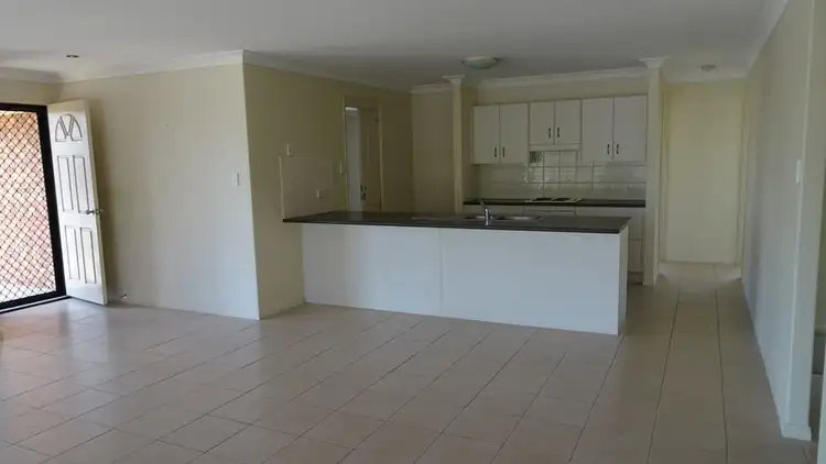 Second view of Homely house listing, 2 Mallet Close, Gracemere QLD 4702