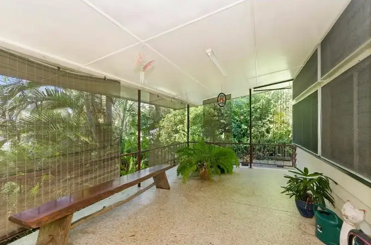 1 Endeavour Road, Arcadia QLD 4819