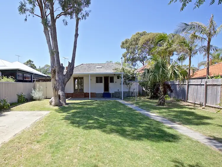 Fourth view of Homely house listing, 213 Northstead Street, Scarborough WA 6019