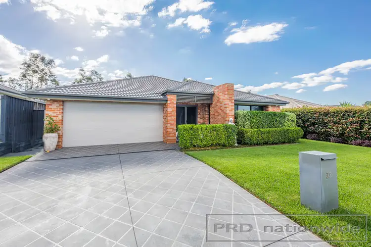 32 River Oak Avenue, Gillieston Heights NSW 2321