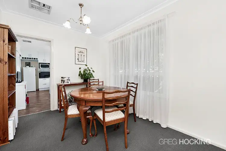 Fifth view of Homely unit listing, 4/19 Tulip Grove, Cheltenham VIC 3192