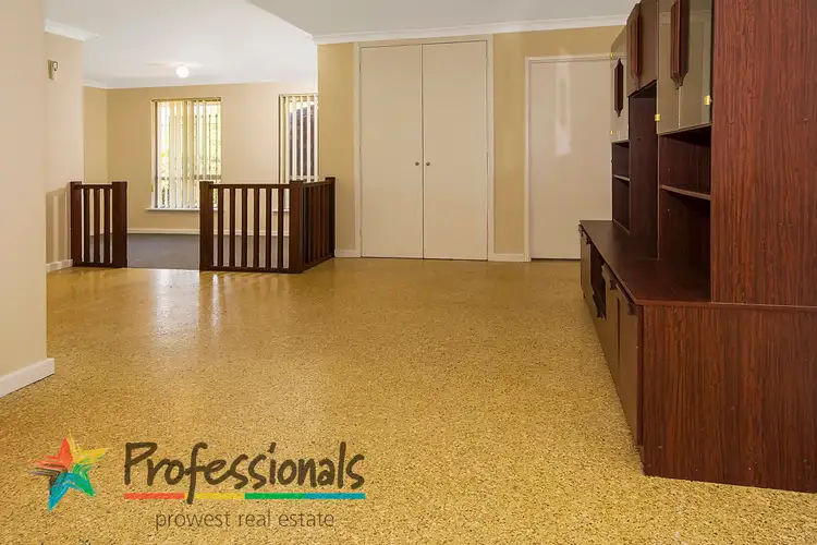 Fifth view of Homely semi-detached listing, 1B Heron Place, Parkwood WA 6147