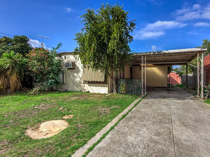 Main view of Homely house listing, 2 Lois Street, St Albans VIC 3021