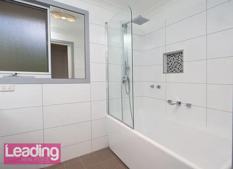 Sixth view of Homely house listing, 6 Rosapenna Close, Sunbury VIC 3429