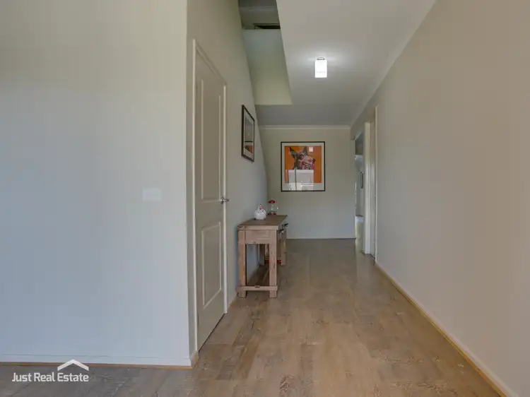 Third view of Homely house listing, 5 Bridge Walk, Narre Warren North VIC 3804