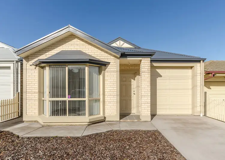 10 Middleton Road, Largs North SA 5016