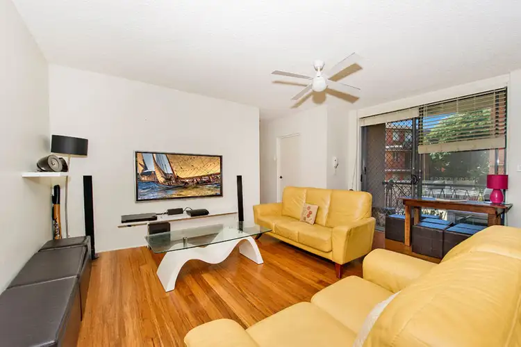 Third view of Homely apartment listing, 2/6 Brittain Crescent, Hillsdale NSW 2036