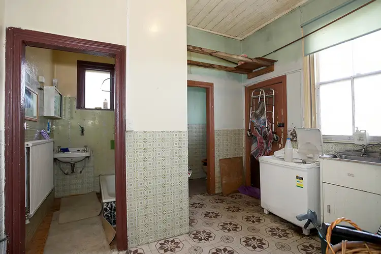 Sixth view of Homely house listing, 136 Mort Street, Lithgow NSW 2790