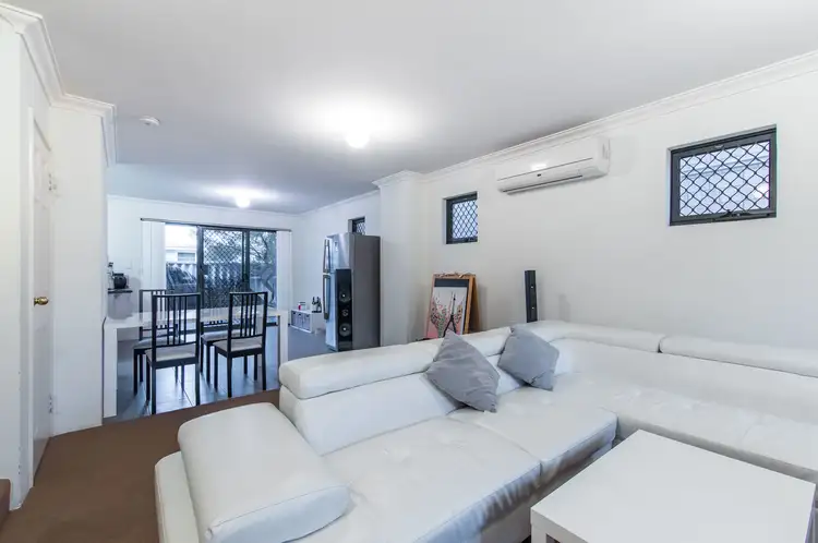 Second view of Homely house listing, 9/22 Gochean Avenue, Bentley WA 6102