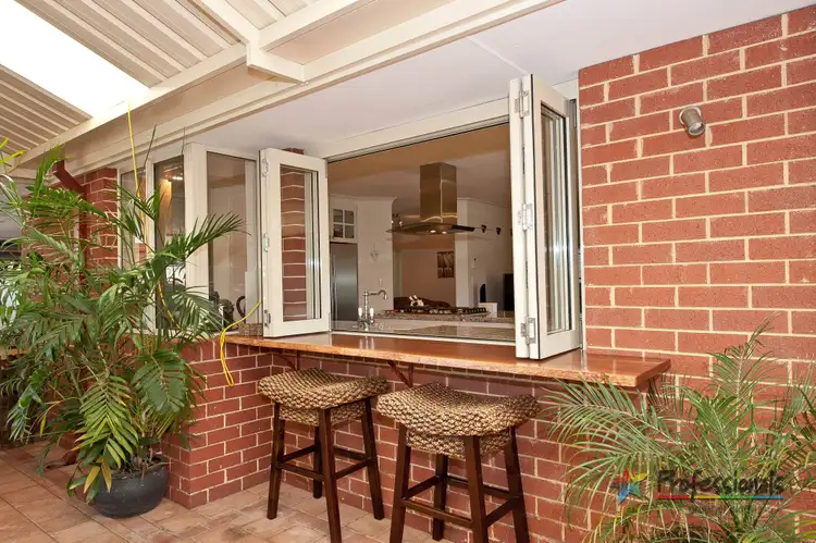 29 Woodlake Blvd, Ellenbrook WA 6069