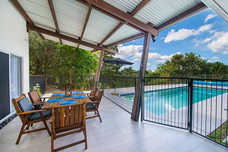25 Castle Field Drive, Murwillumbah NSW 2484