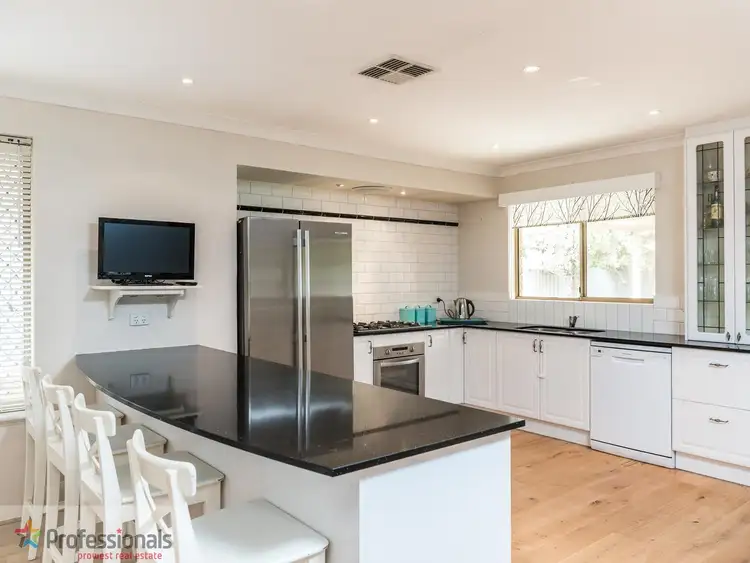 Sixth view of Homely house listing, 20 Lythe Place, Willetton WA 6155