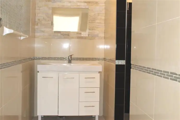 Second view of Homely unit listing, 3/6 Palmerston St, Pimlico QLD 4812