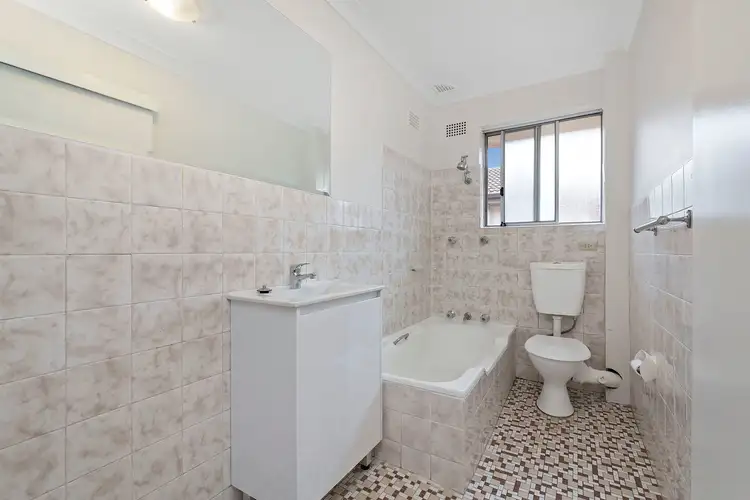 Fifth view of Homely apartment listing, 7/10 Hampstead Road, Homebush West NSW 2140