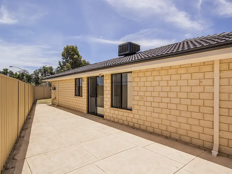Fourth view of Homely house listing, 12 Oakham Way, Orelia WA 6167