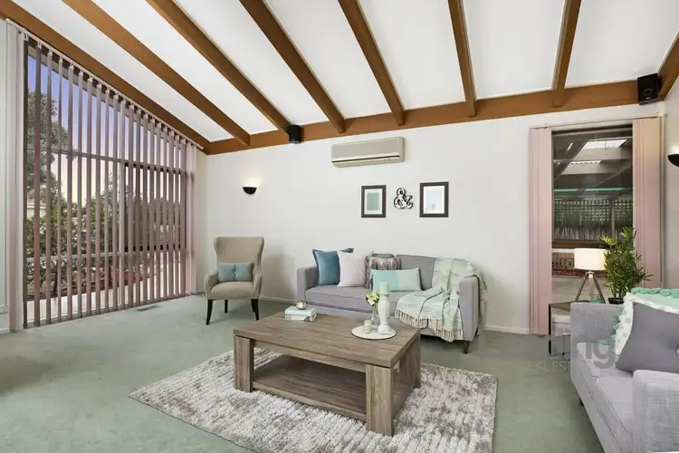 Second view of Homely house listing, 7 Harcombe Drive, Sunbury VIC 3429