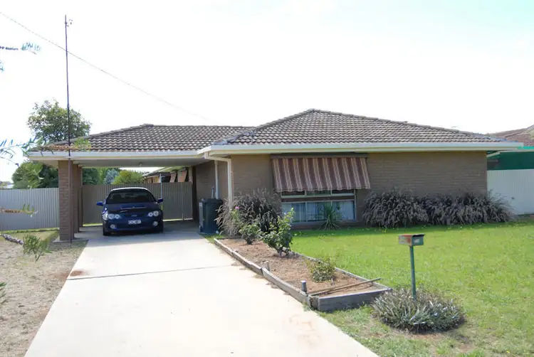 273 Hetherington Street, Deniliquin NSW 2710