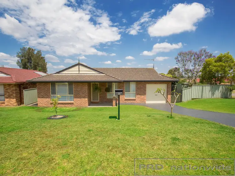 38 Denton Park Drv, Aberglasslyn NSW 2320