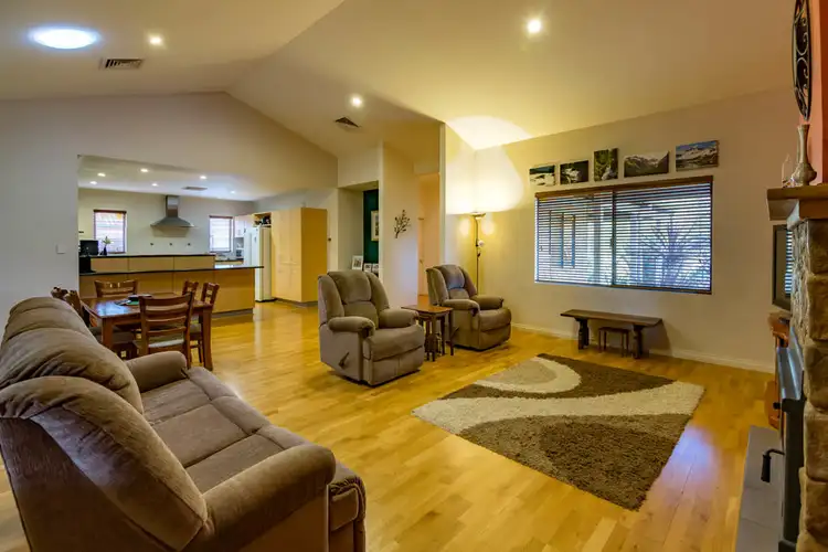 57 Country Road, Bovell WA 6280