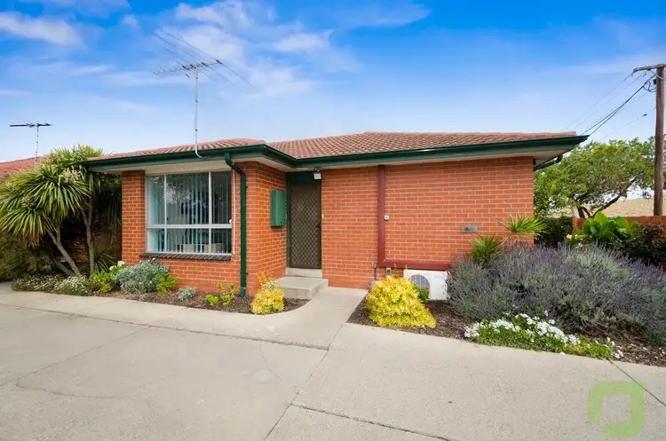 1/1 New Street, South Kingsville VIC 3015