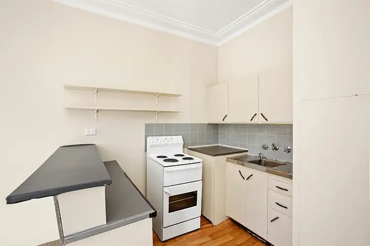 Fifth view of Homely unit listing, 8/102 Marine Parade, Maroubra NSW 2035