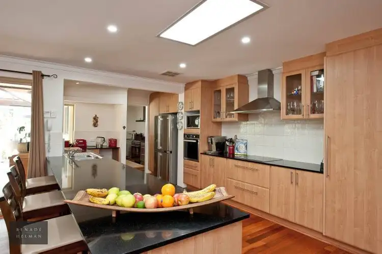 Sixth view of Homely house listing, 7 Cremorne Court, Kallaroo WA 6025