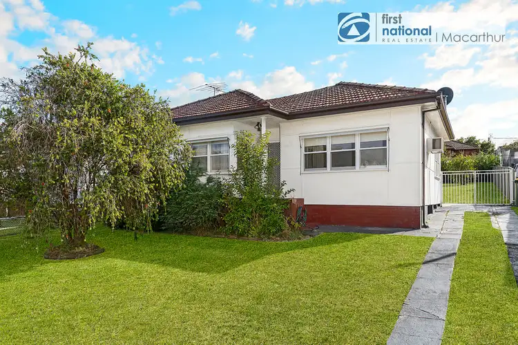 24 Bocking Avenue, Bradbury NSW 2560
