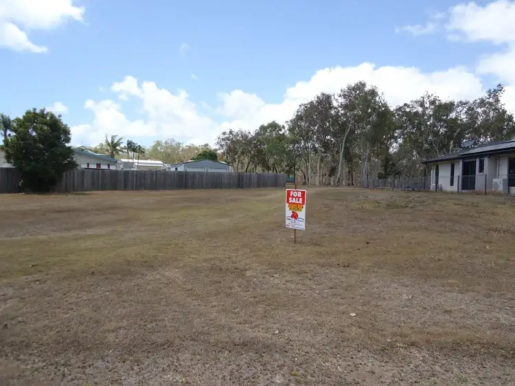 50 Murphy Street, Seaforth QLD 4741