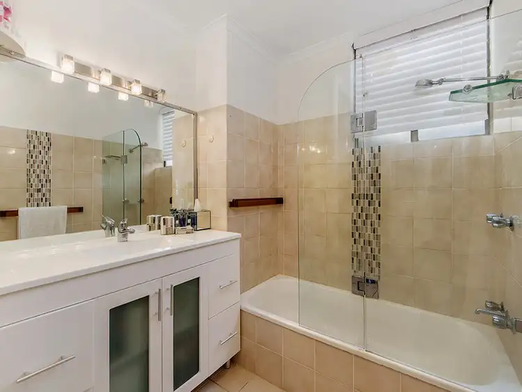 Fifth view of Homely unit listing, 16/2A View Street, Woody Point QLD 4019