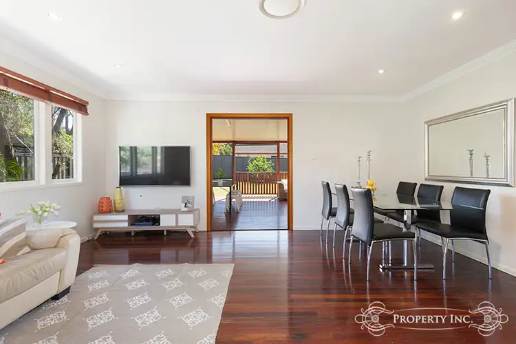 5 Patella Street, Mansfield QLD 4122