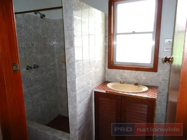 Seventh view of Homely house listing, 4 Heatleys Road, Batlow NSW 2730