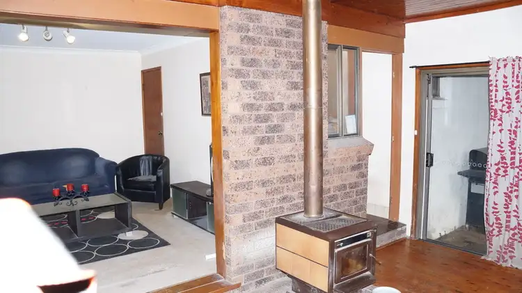 Fifth view of Homely house listing, 9 Stephens Place, Bowral NSW 2576