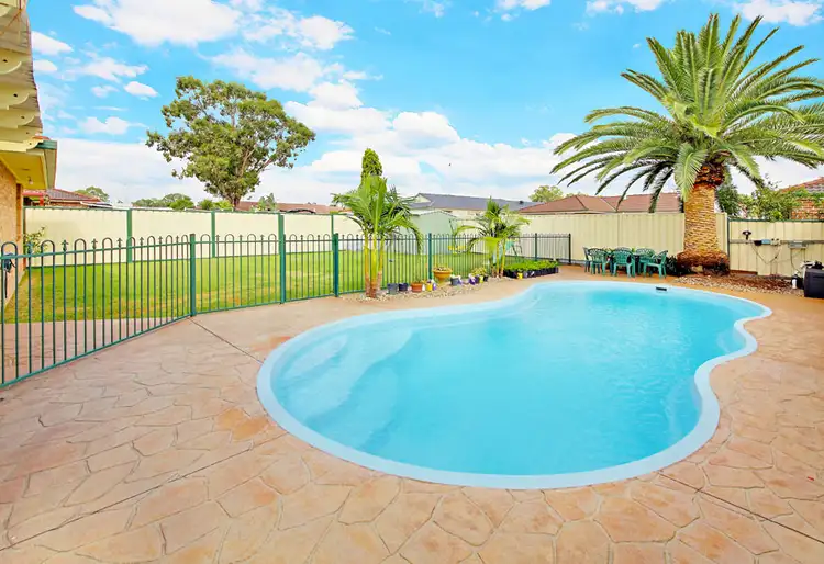Sixth view of Homely house listing, 11 Vivaldi Crescent, Claremont Meadows NSW 2747