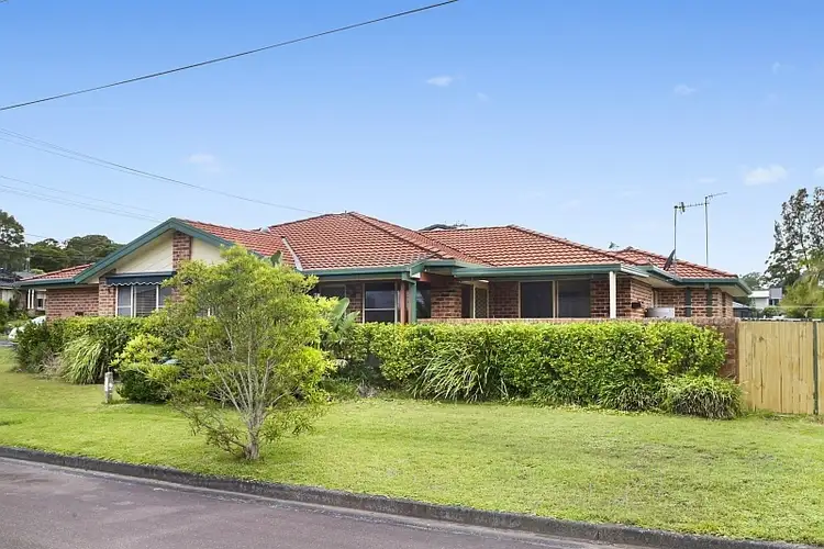 1/54 Rotherham Street, Bateau Bay NSW 2261