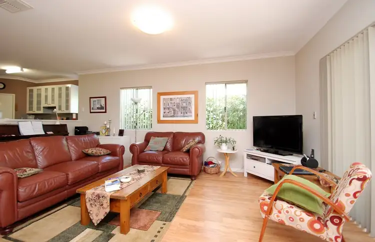Fifth view of Homely house listing, 10 Carleton Crescent, Forrestfield WA 6058