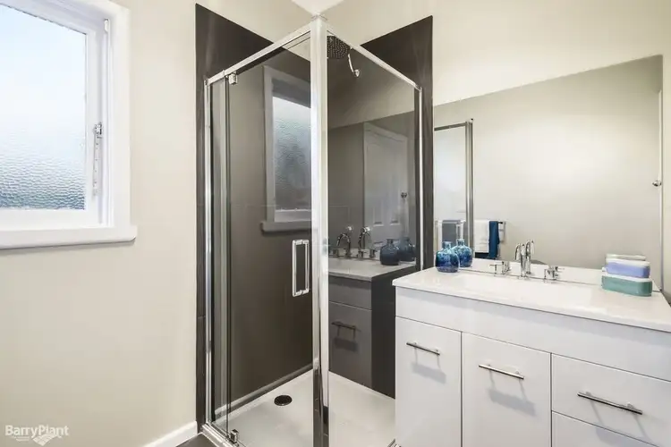 Fifth view of Homely house listing, 1/19 Wattle Road, Bayswater North VIC 3153