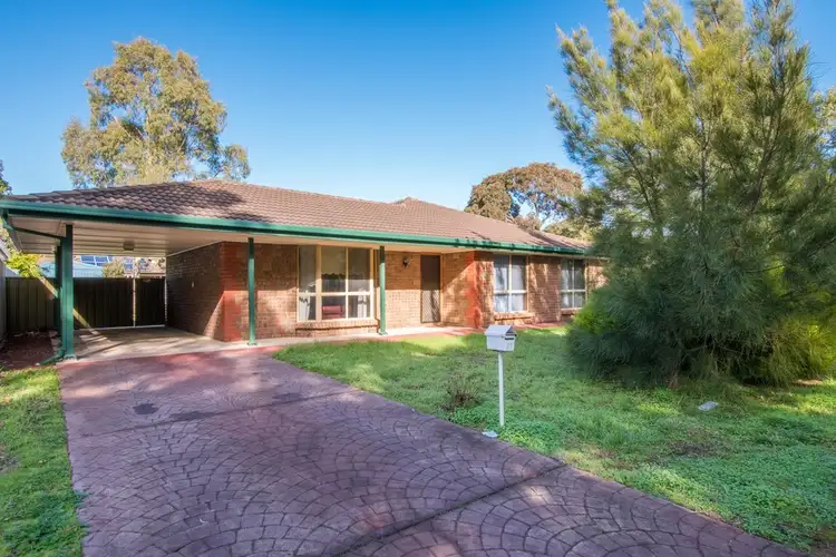 27 Brook Drive, Aberfoyle Park SA 5159