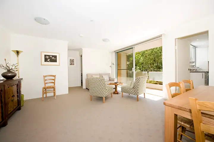 Main view of Homely apartment listing, 1/42-44 Sinclair Street, Wollstonecraft NSW 2065