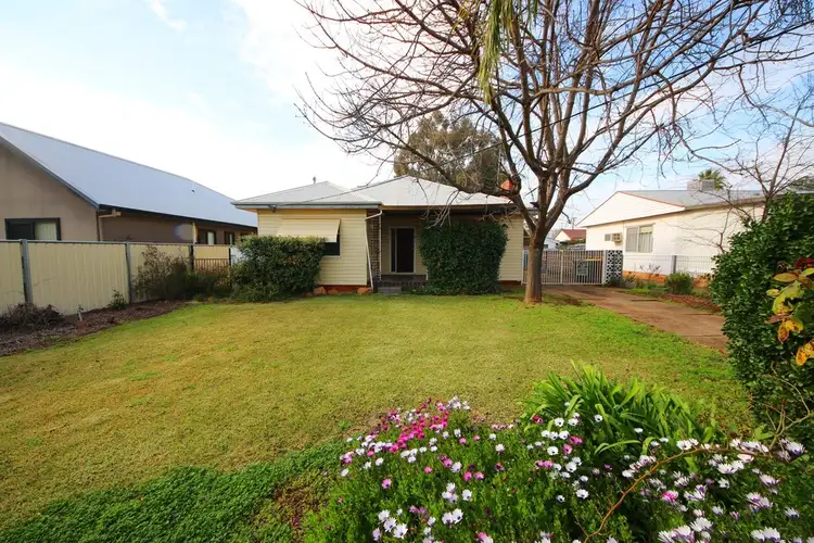 6 Trelanvean Street, Dubbo NSW 2830