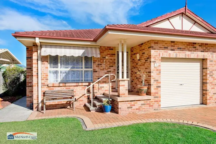 2/6 Glen Close, North Haven NSW 2443