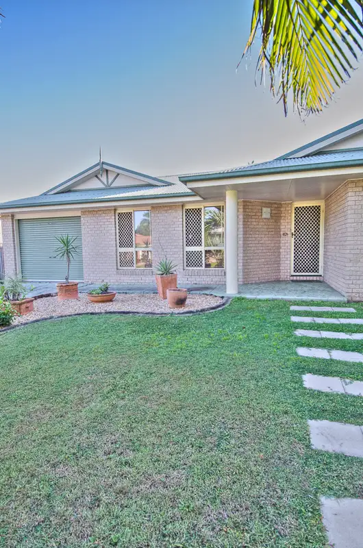 24 Lochmaben Court, Beaconsfield QLD 4740