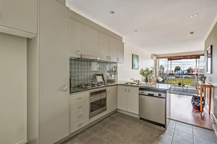 Fourth view of Homely apartment listing, 32/4 Wests Road, Maribyrnong VIC 3032