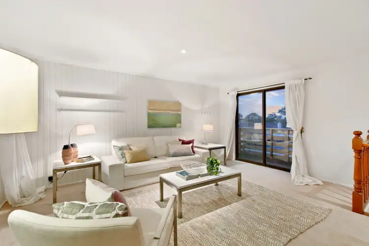 Second view of Homely house listing, 17 Margaret Avenue, Seaford VIC 3198