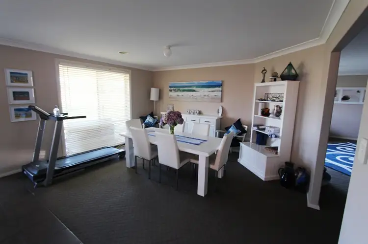 Fourth view of Homely house listing, 16 Arnold Court, Kelso NSW 2795