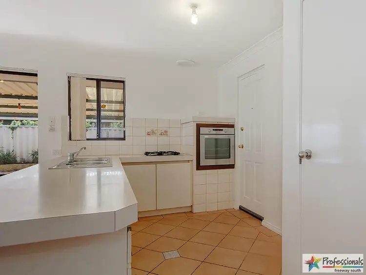 Fourth view of Homely house listing, 6 Roscrea Court, Orelia WA 6167