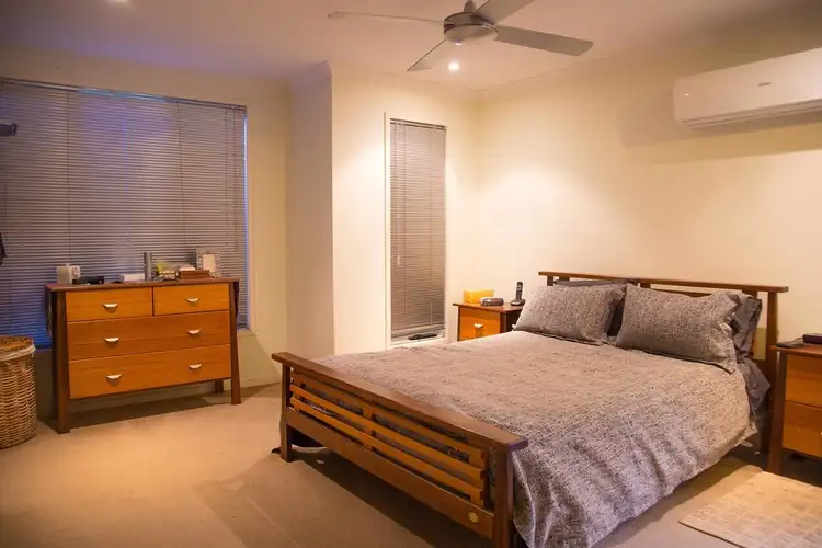 Fifth view of Homely house listing, 6 YAGGERA PLACE, Bellbowrie QLD 4070