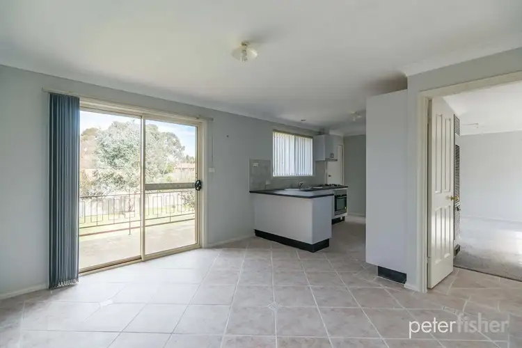 Fifth view of Homely house listing, 2 Samuel Close, Orange NSW 2800