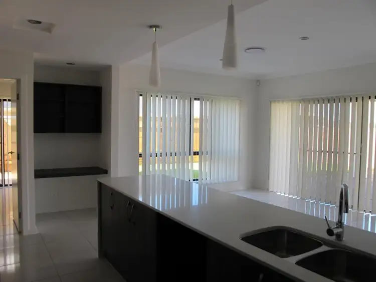 Fifth view of Homely house listing, 11 Kim Jon Ct, Thornlands QLD 4164