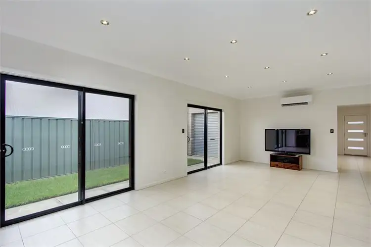 Second view of Homely house listing, 7 McEwen Drive, Loxton SA 5333
